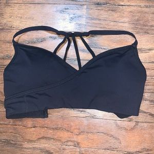 Alphalete wrap around bra size M